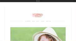 Desktop Screenshot of klovephotography.com